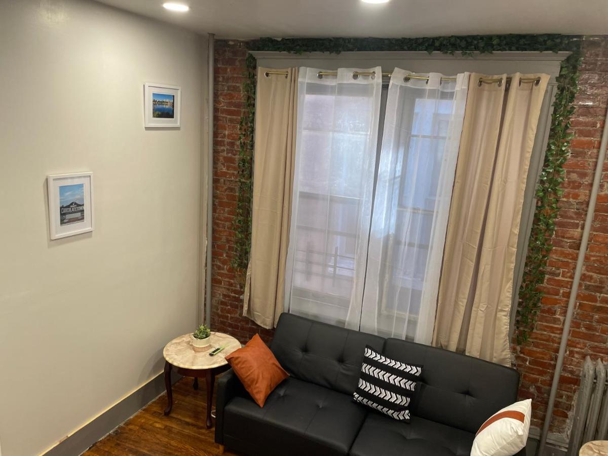 F.M.T. Apartment Harrisburg Exterior photo
